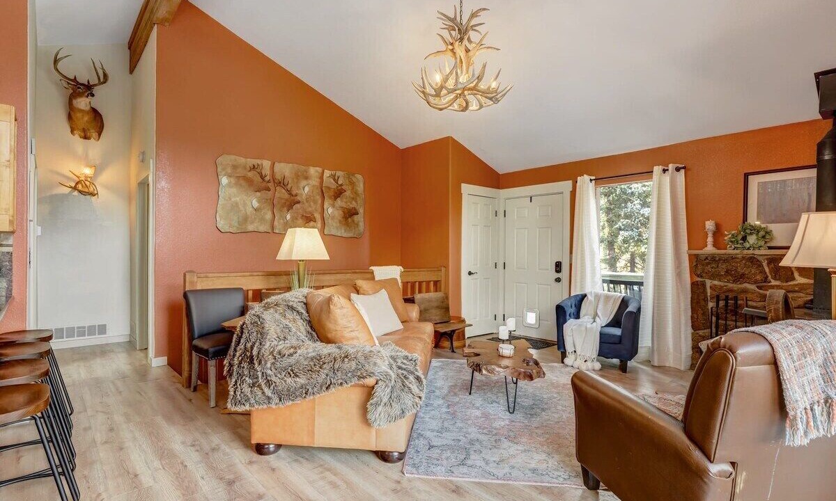 Photo of Livingroom in Florissant