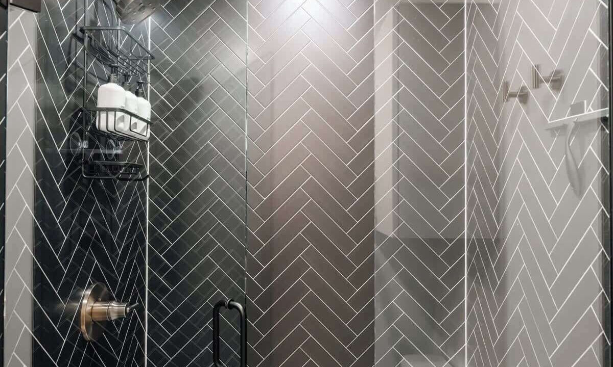 Photo of Bathroom in Fraser
