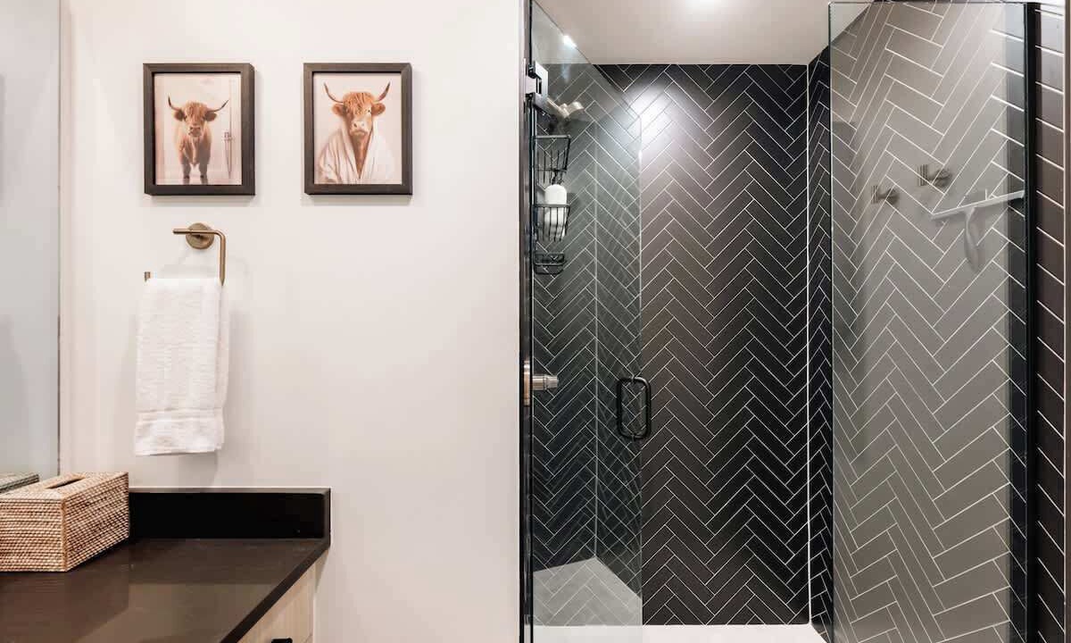 Photo of Bathroom in Fraser