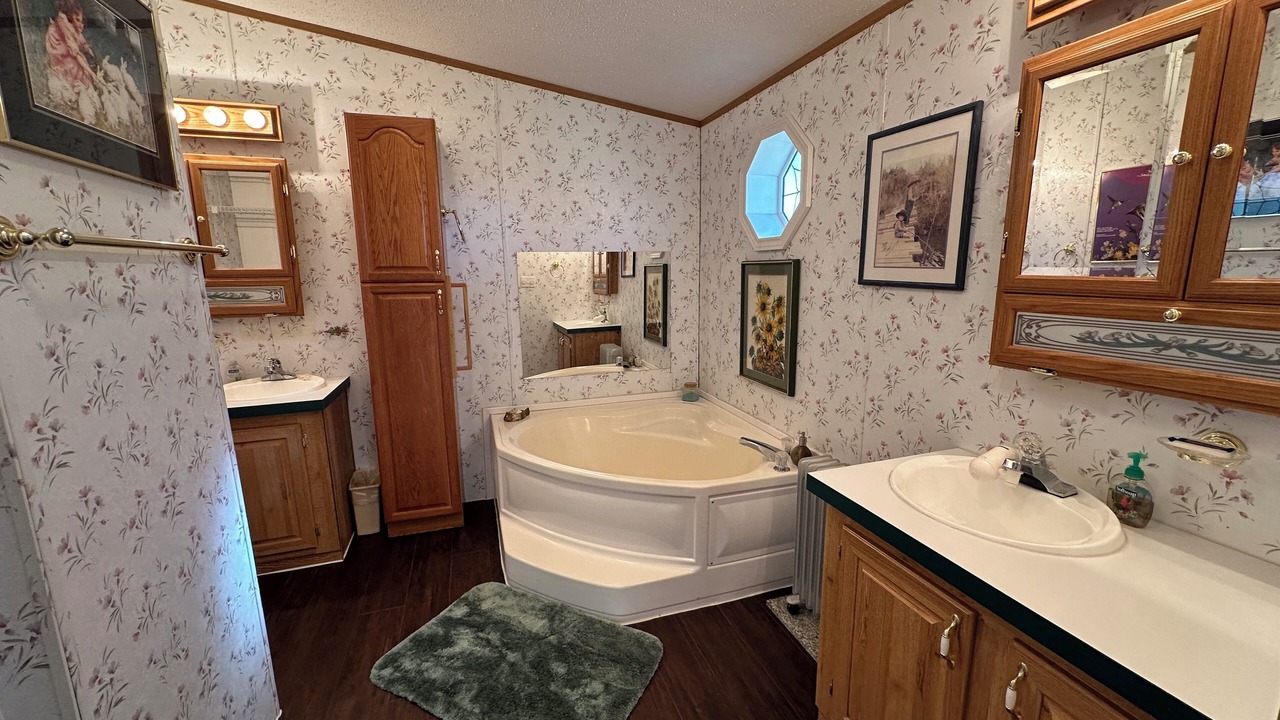 Photo of Bathroom in Walsenburg