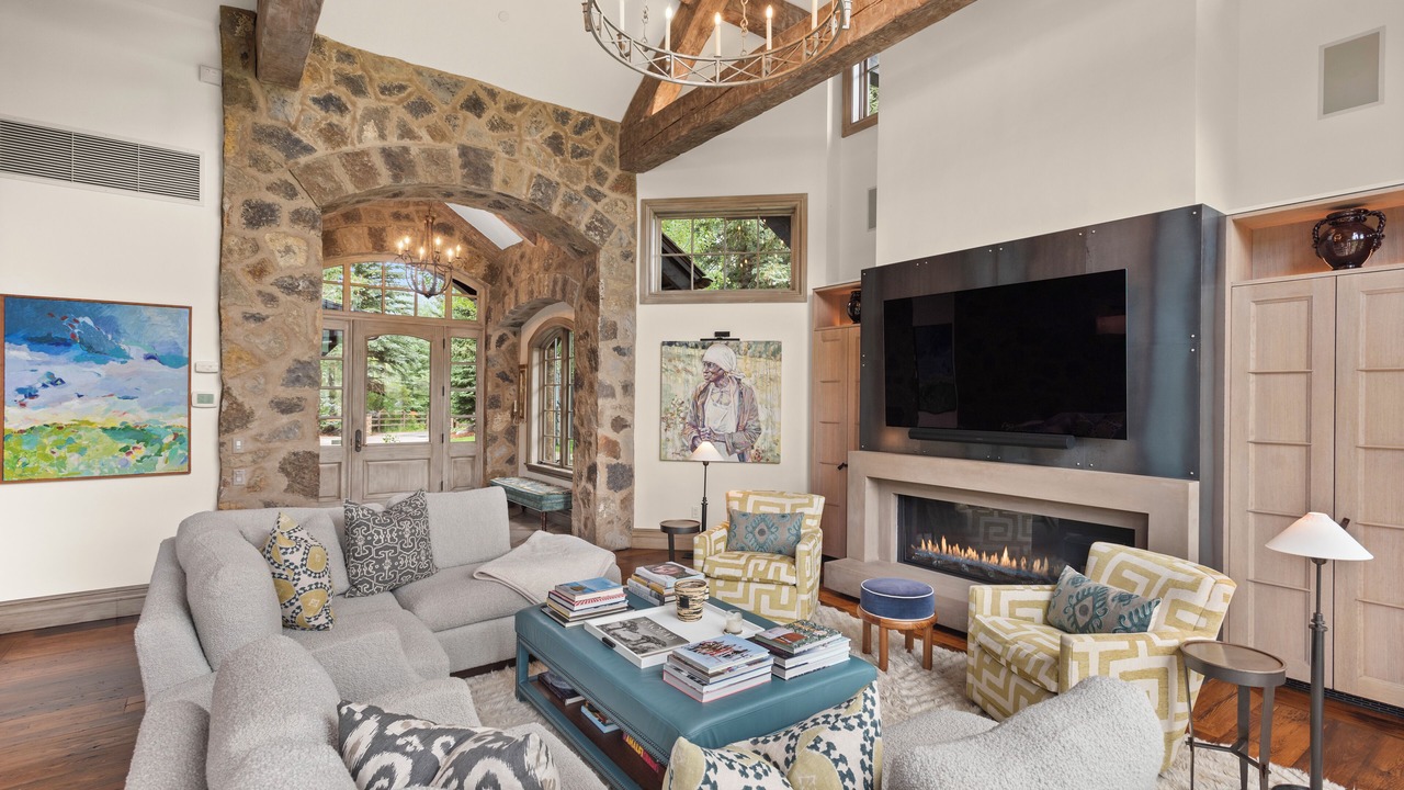 Photo of Livingroom in Aspen