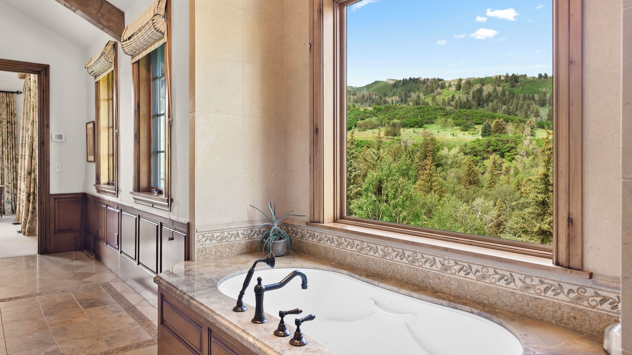 Photo of Bathroom in Aspen