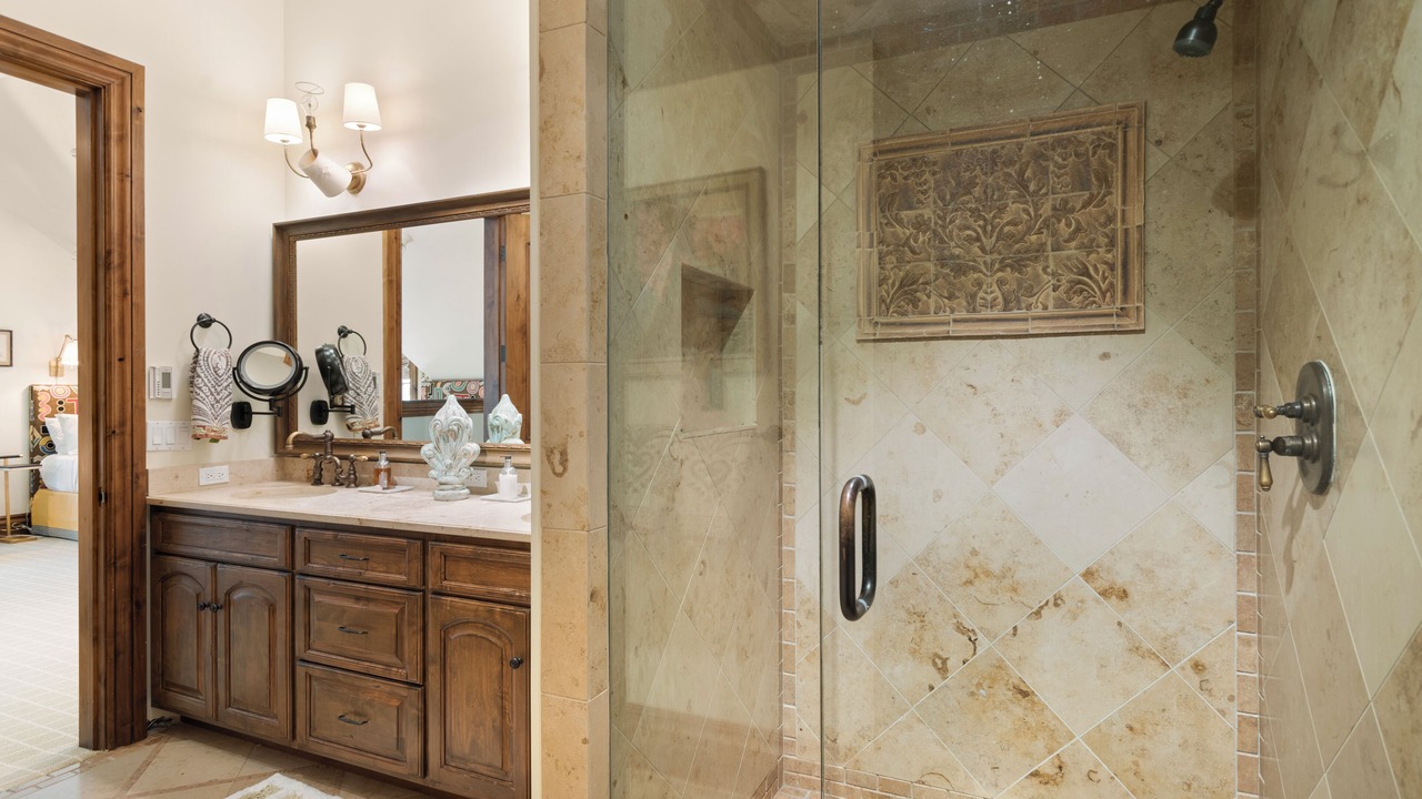 Photo of Bathroom in Aspen