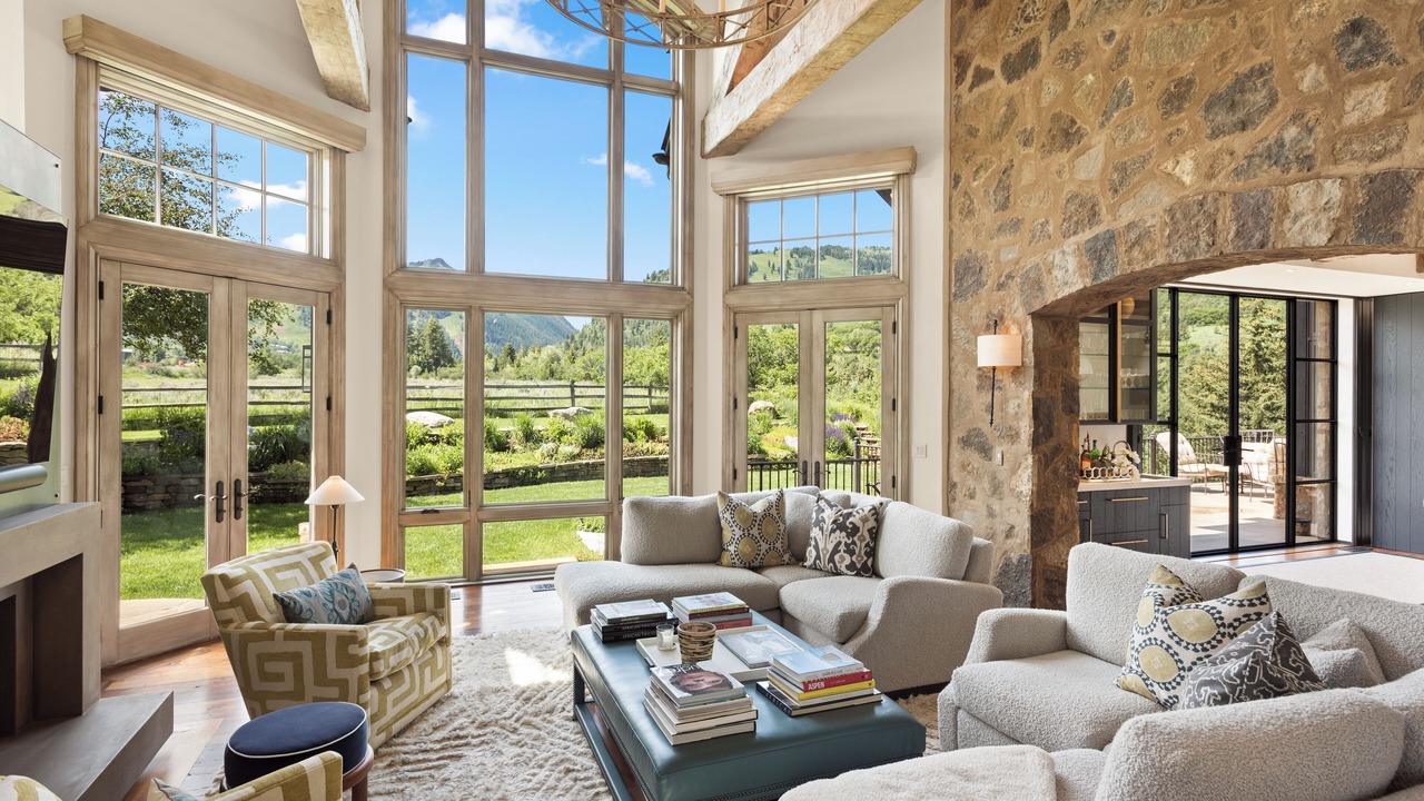 Photo of Livingroom in Aspen