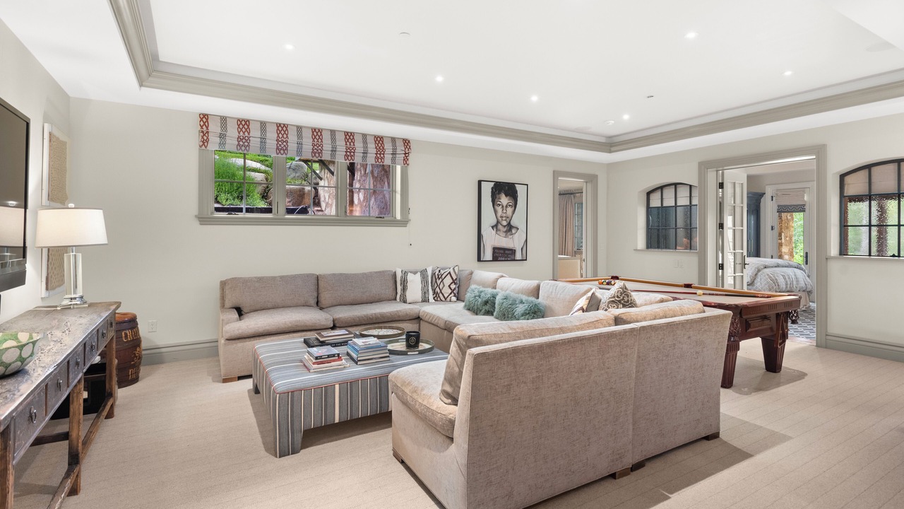 Photo of Livingroom in Aspen