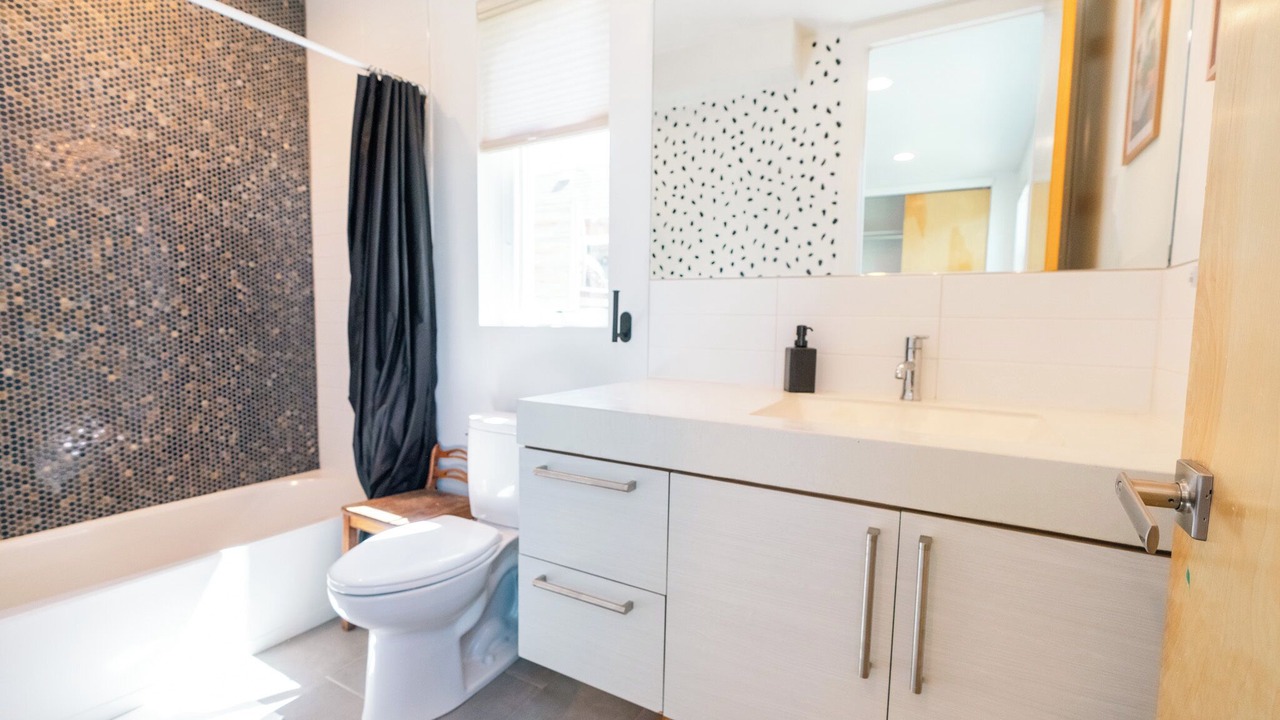 Photo of Bathroom in Sloan Lake