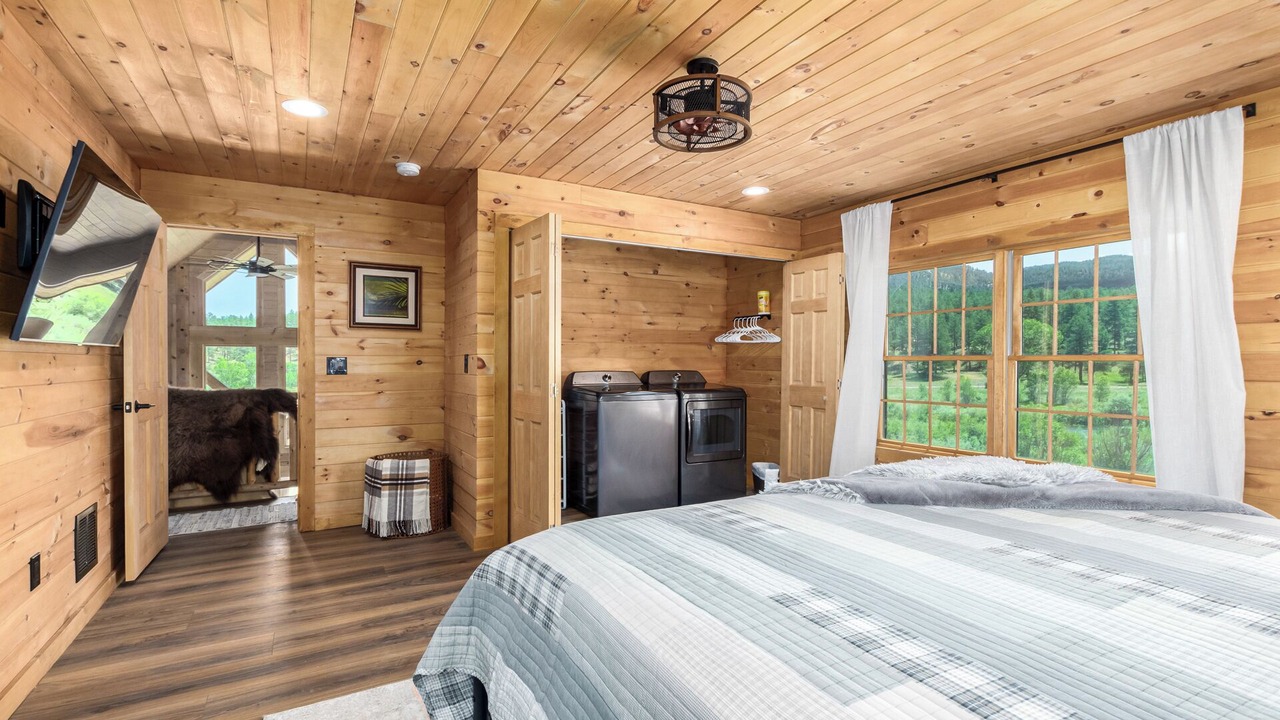 Photo of Bedroom in Deckers