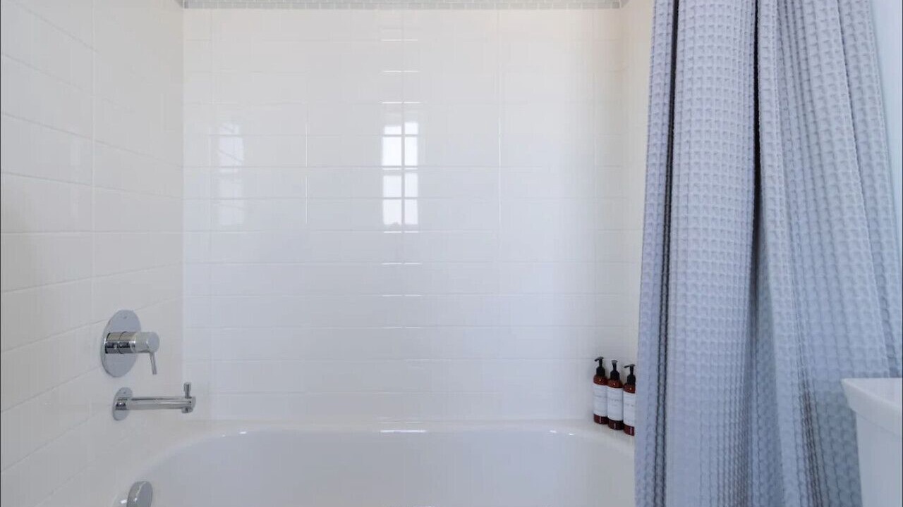 Photo of Bathroom in Sunnyside