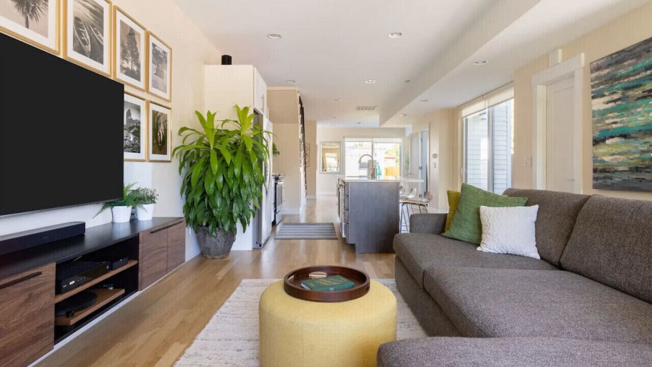Photo of Livingroom in Sunnyside