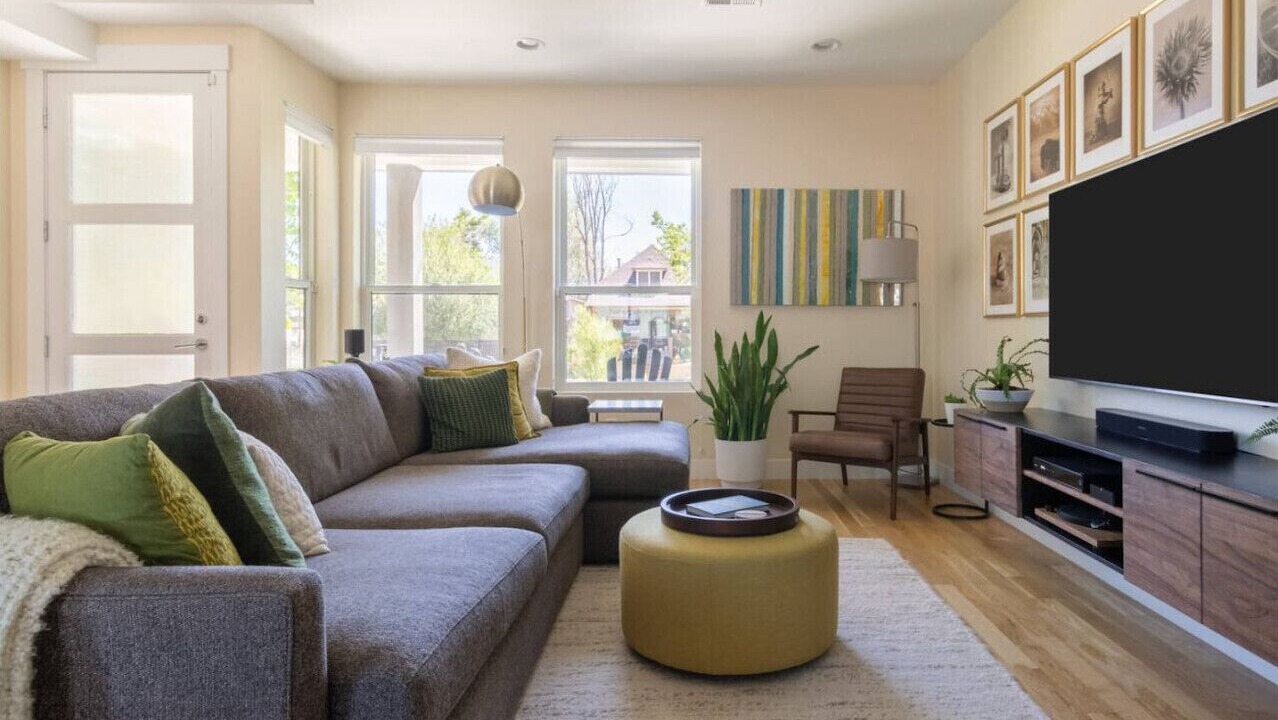 Photo of Livingroom in Sunnyside