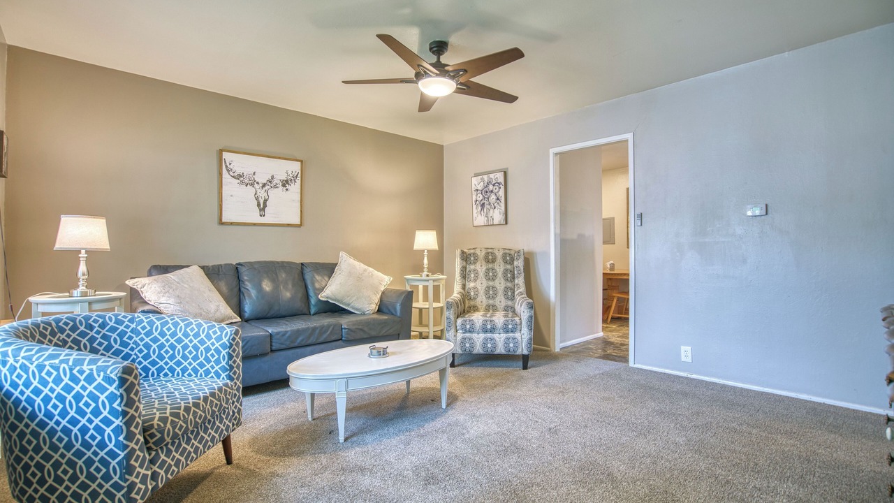 Photo of Livingroom in Sterling