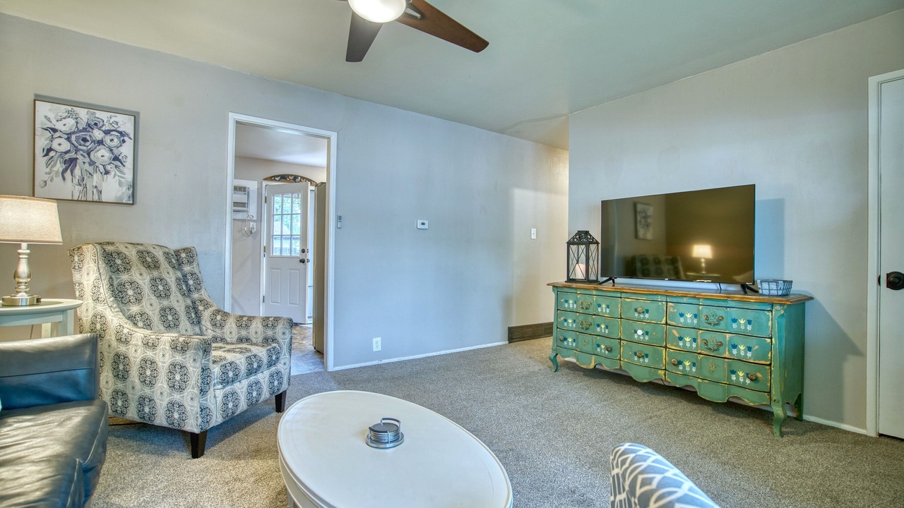Photo of Livingroom in Sterling