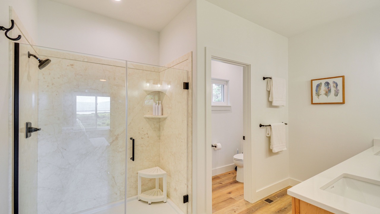 Photo of Bathroom in Twin Lakes