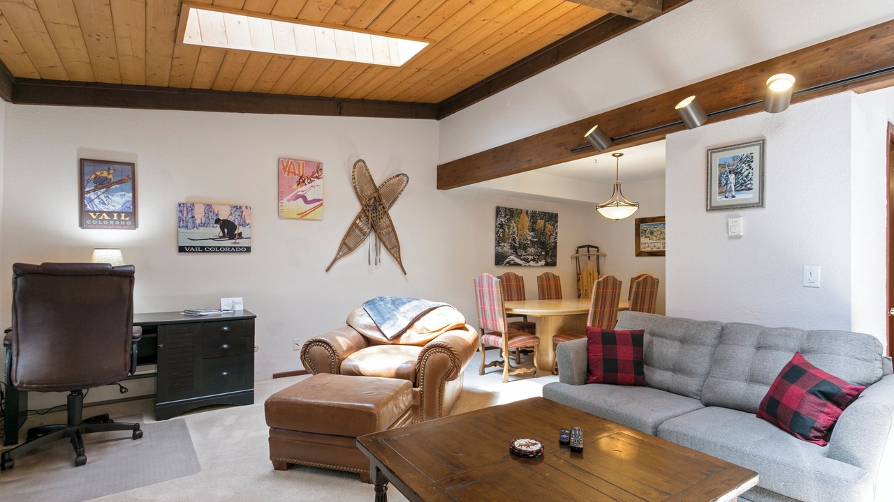 Photo of Livingroom in Intermountain
