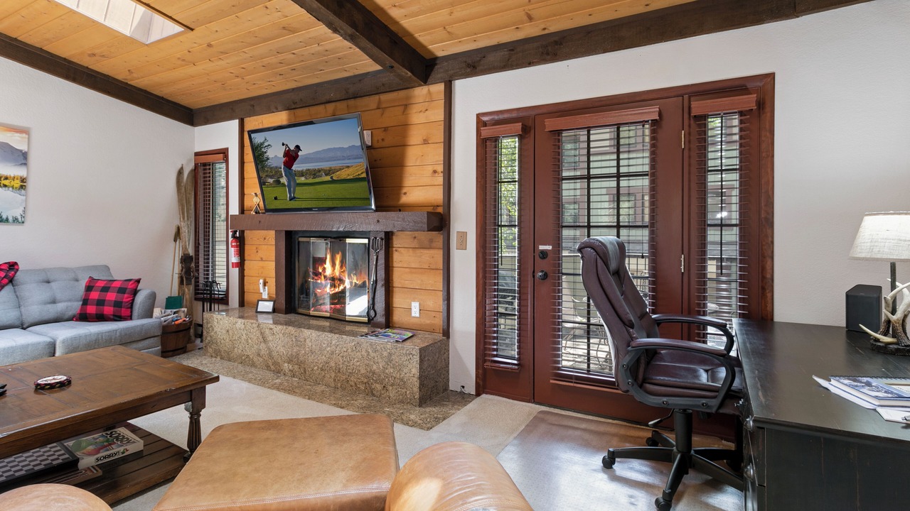 Photo of Livingroom in Intermountain