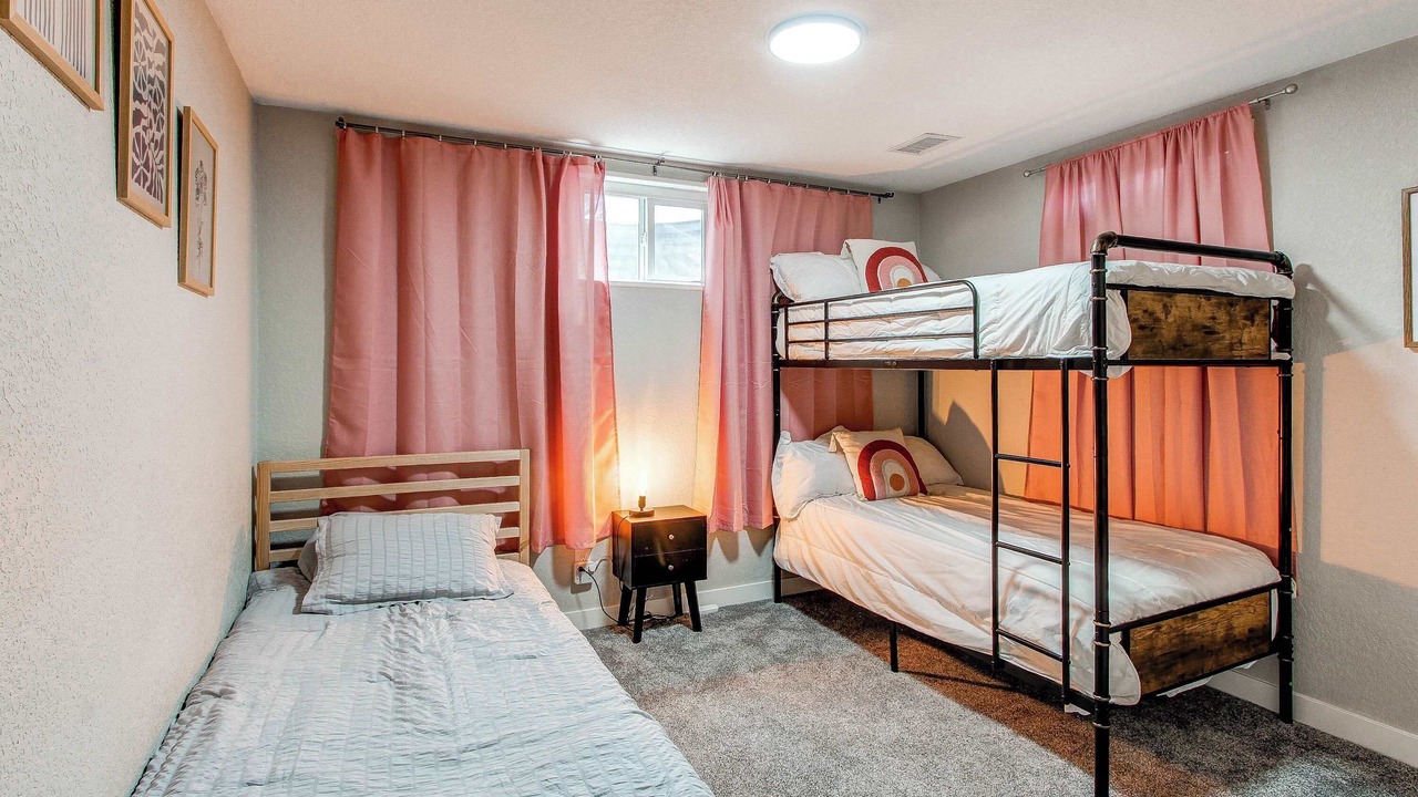 Photo of Bedroom in Northglenn