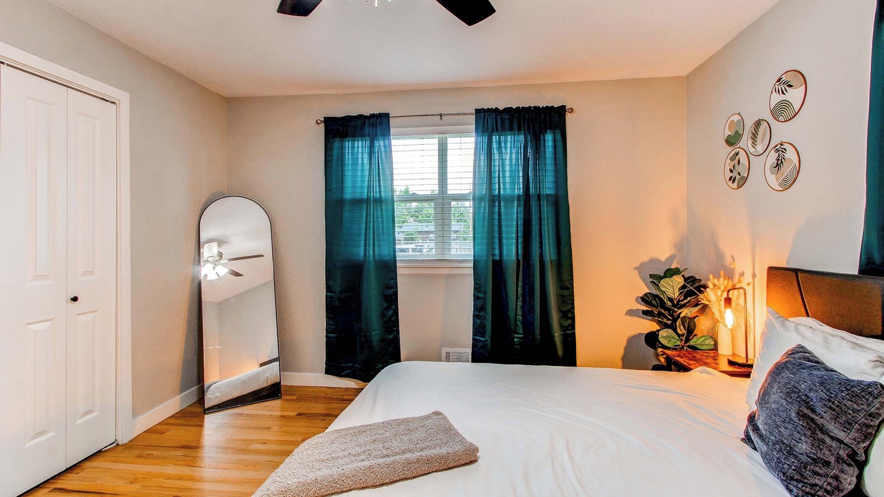 Photo of Bedroom in Northglenn