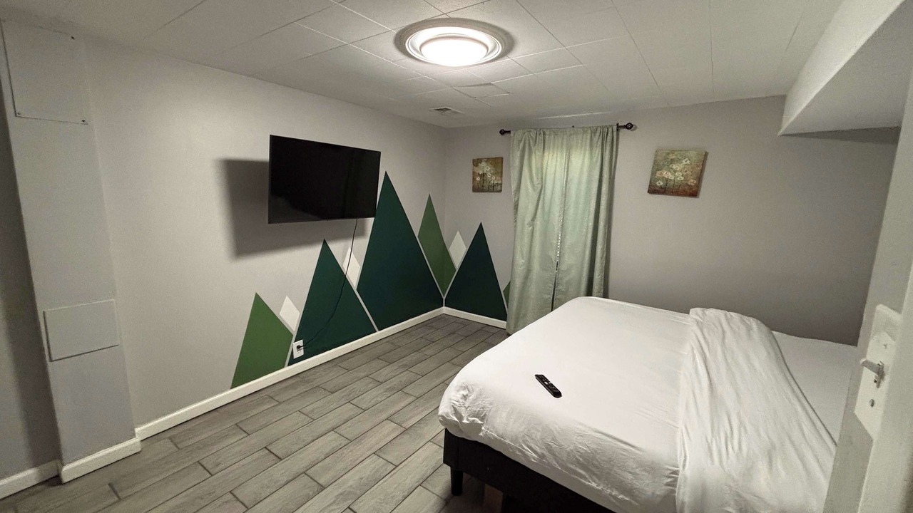 Photo of Bedroom in Virginia Village