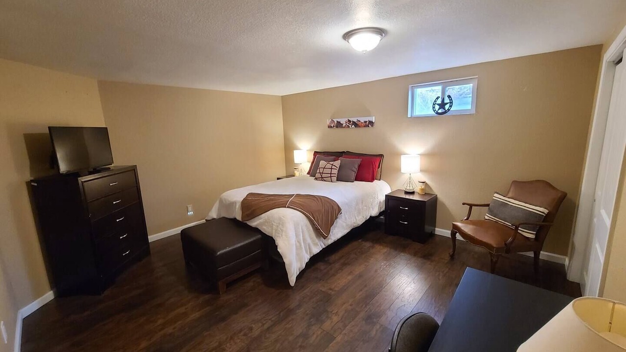 Photo of Bedroom in Cheyenne Meadows