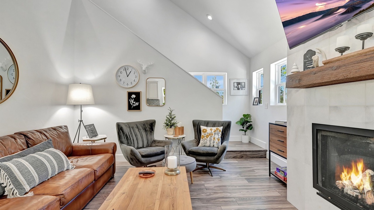 Photo of Livingroom in Fairplay