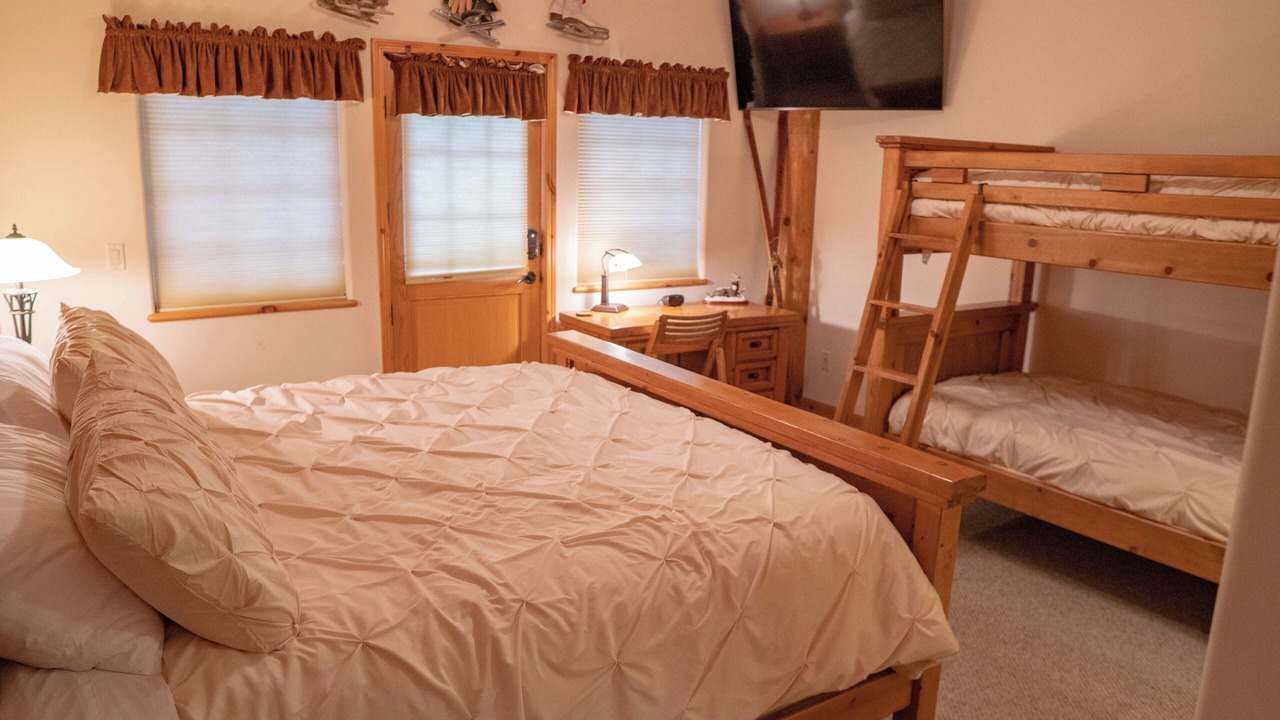 Photo of Bedroom in Purgatory
