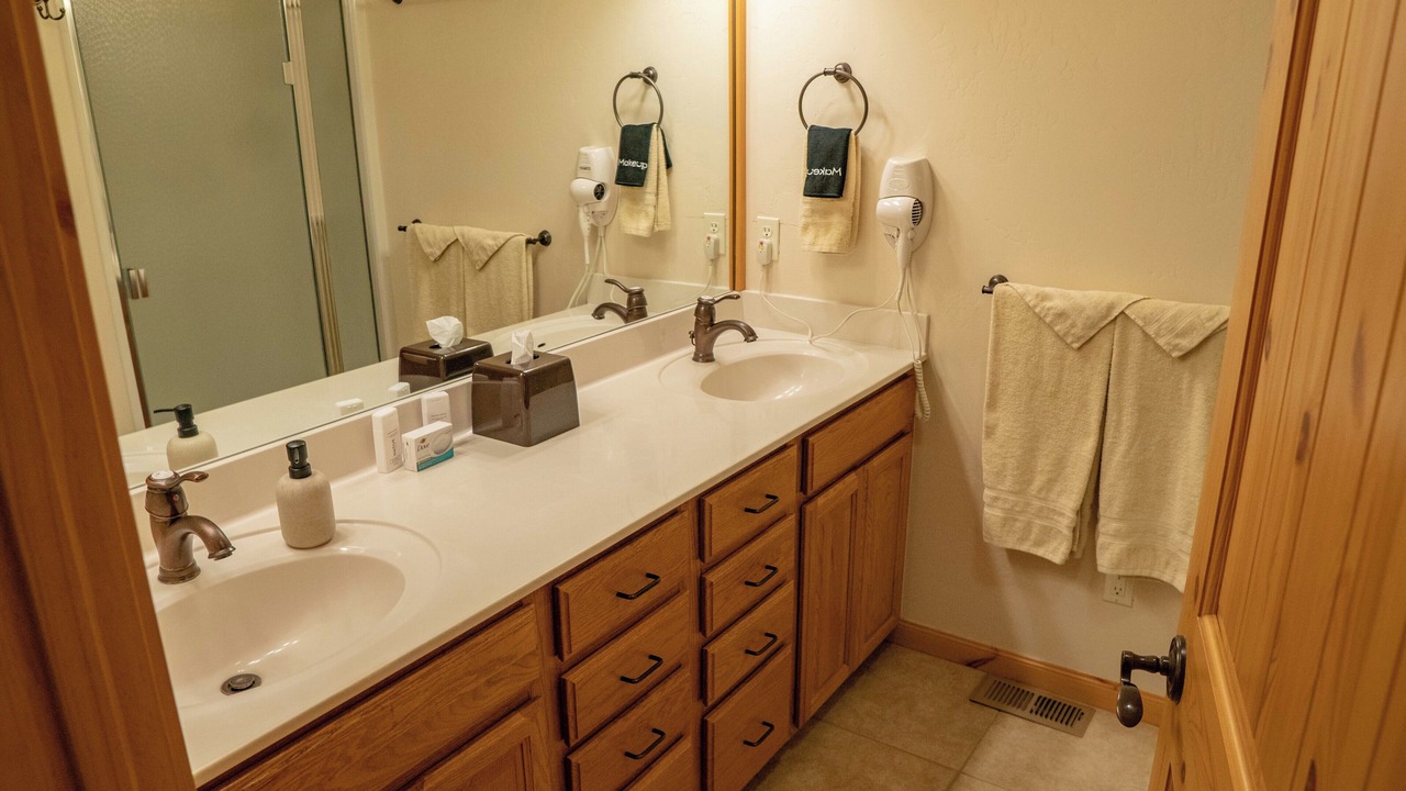Photo of Bathroom in Purgatory