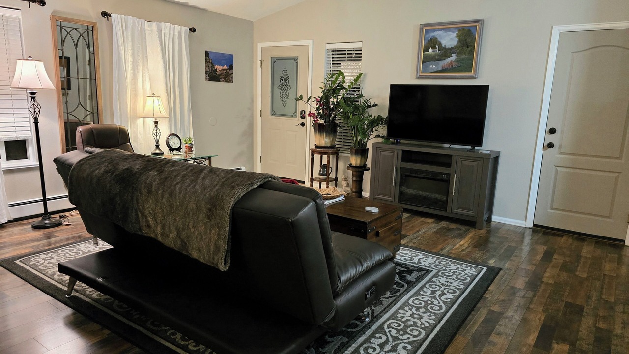 Photo of Livingroom in Pear Park
