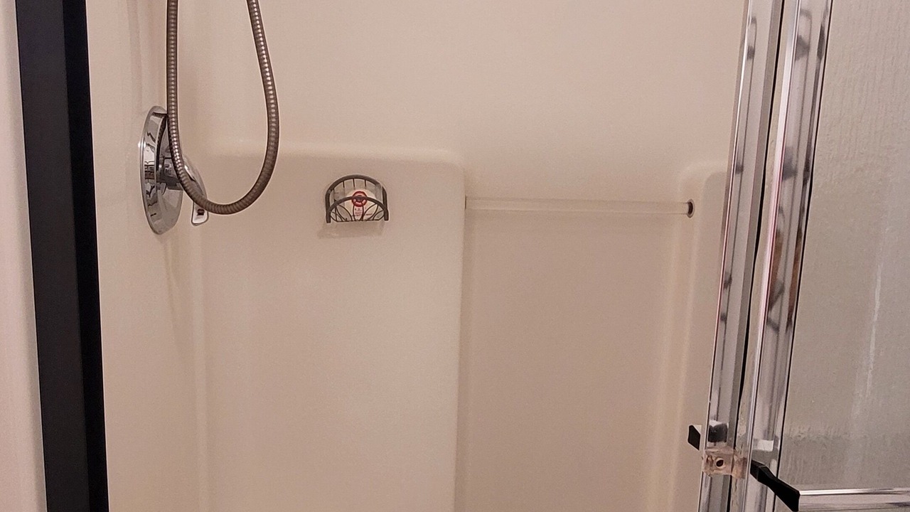 Photo of Bathroom in Pear Park