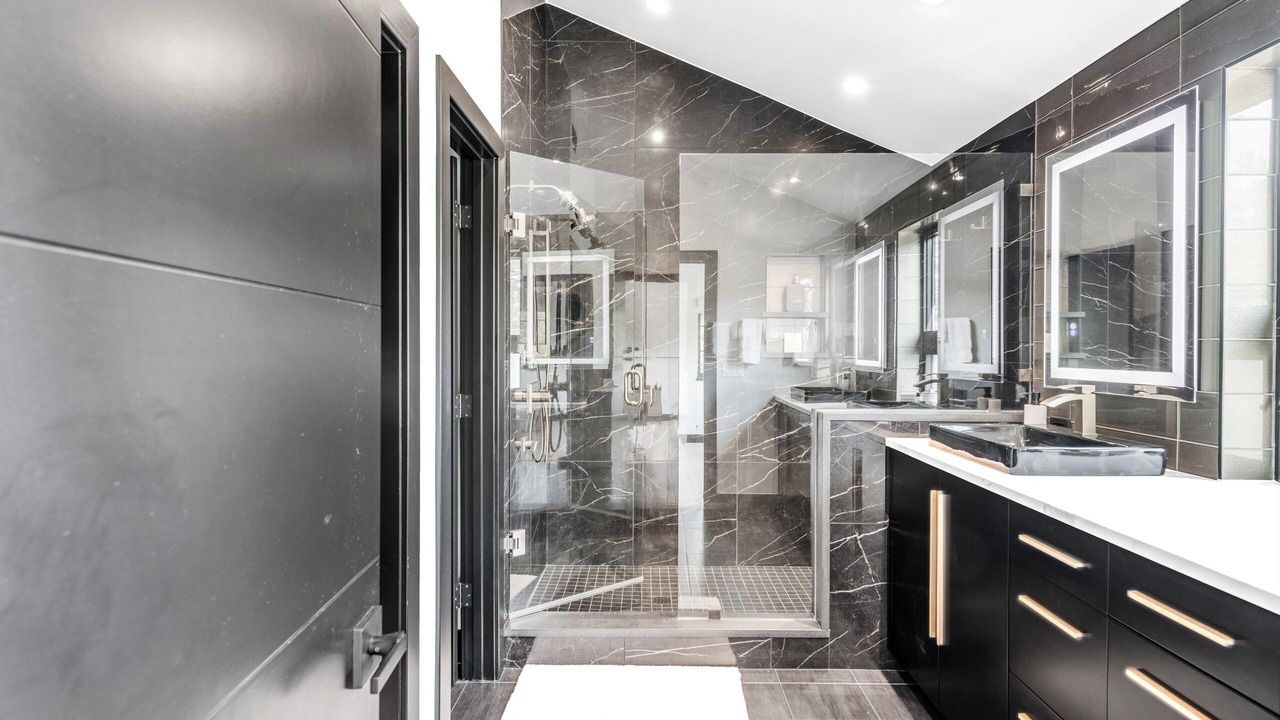 Photo of Bathroom in Newlands