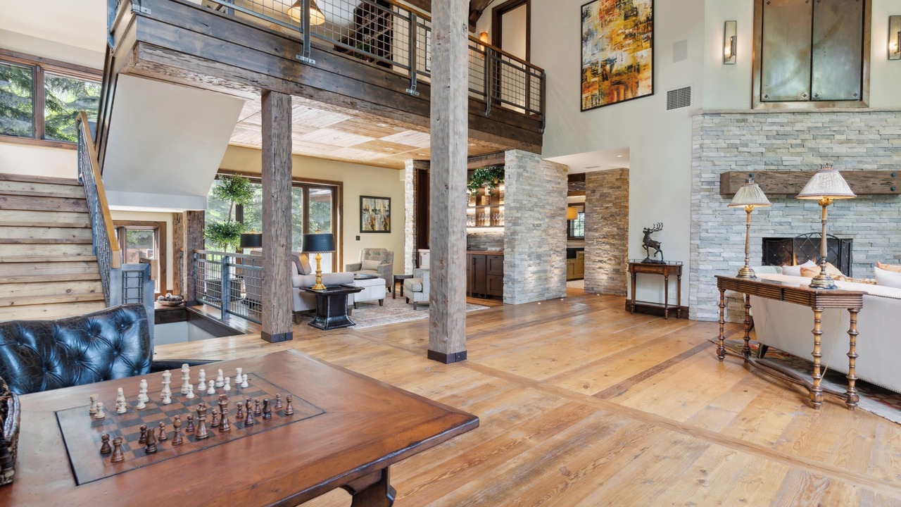 Photo of Livingroom in Beaver Creek