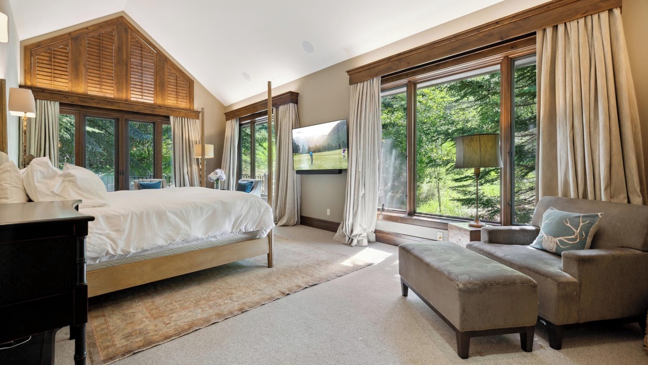 Photo of Bedroom in Beaver Creek