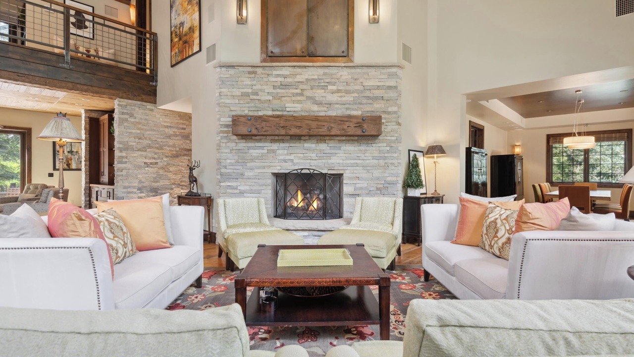 Photo of Livingroom in Beaver Creek