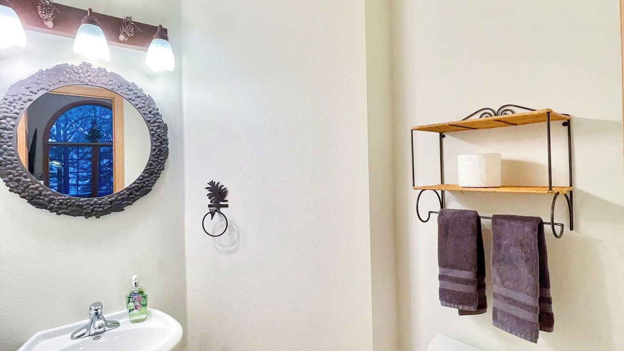 Photo of Bathroom in Fall River Estates
