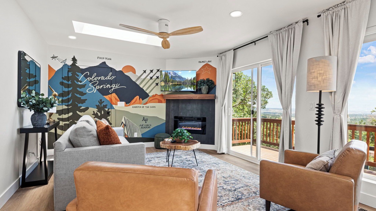 Photo of Livingroom in Palmer Lake