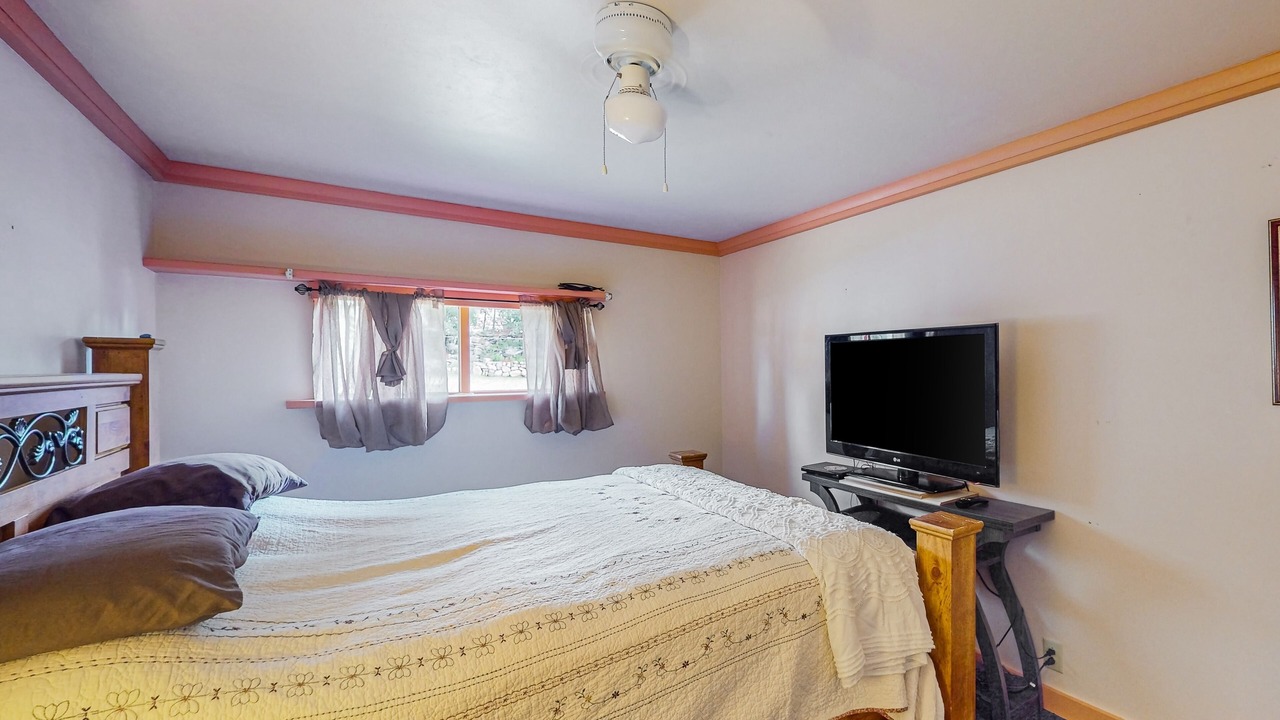 Photo of Bedroom in Leadville