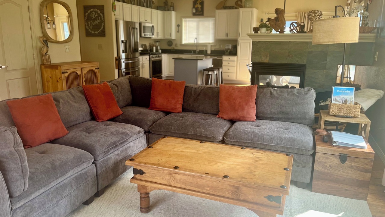 Photo of Livingroom in Monument