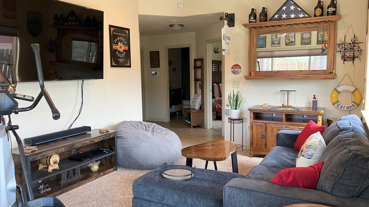 Photo of Livingroom in Monument