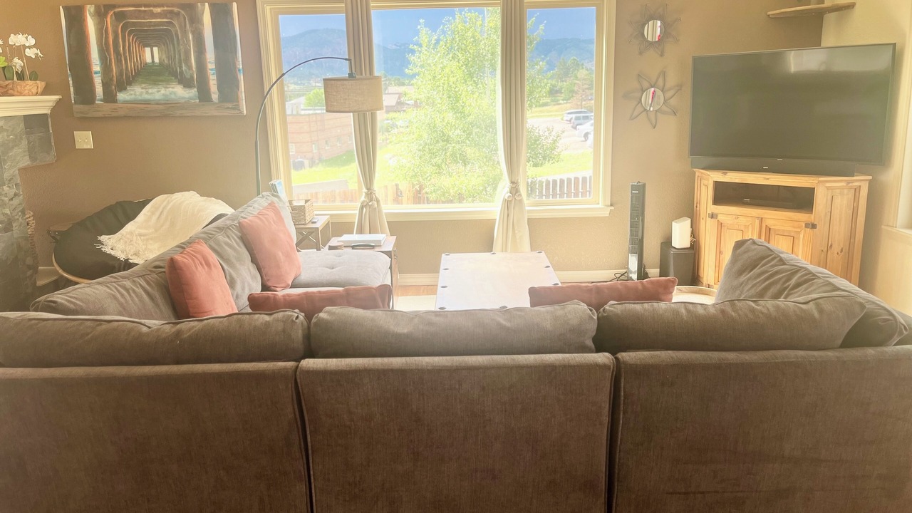 Photo of Livingroom in Monument