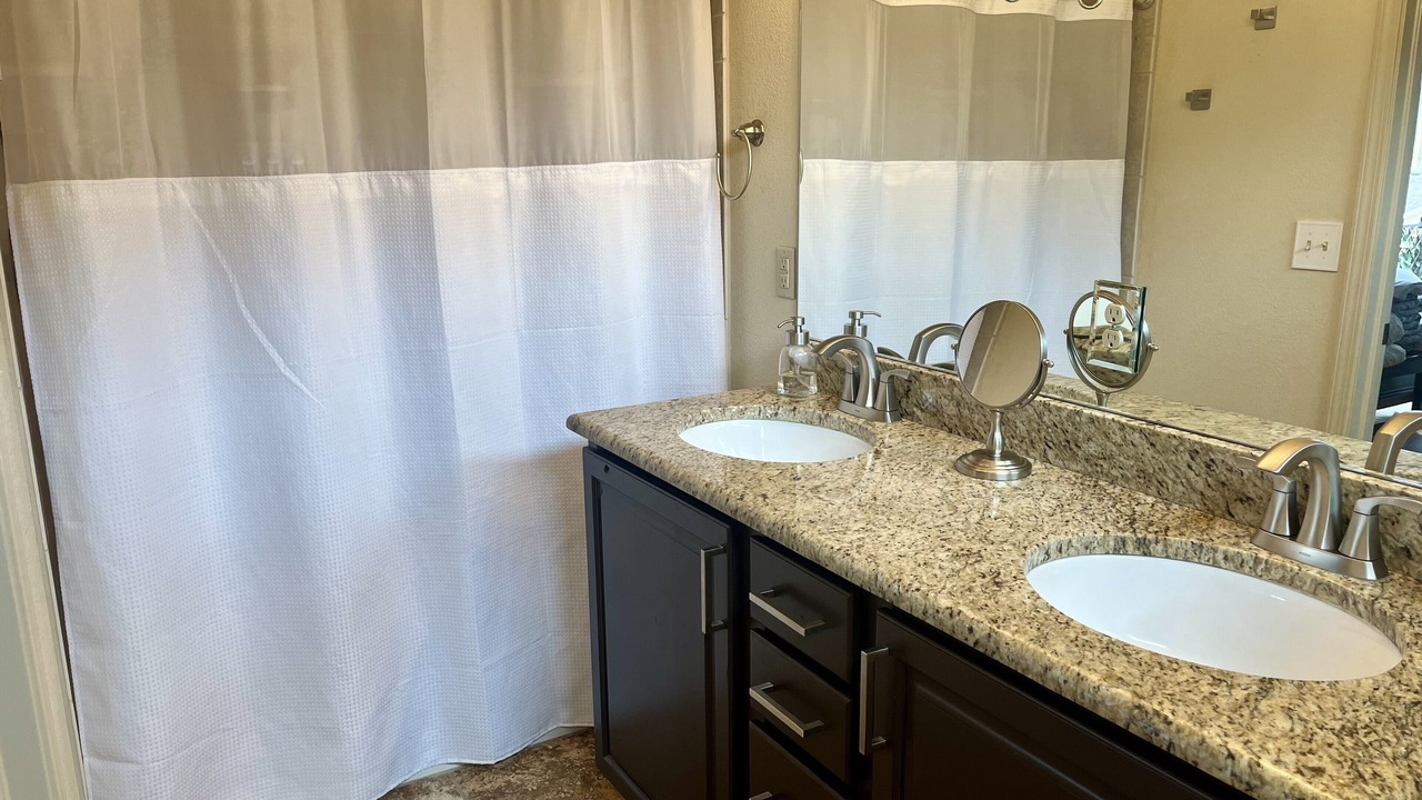 Photo of Bathroom in Monument