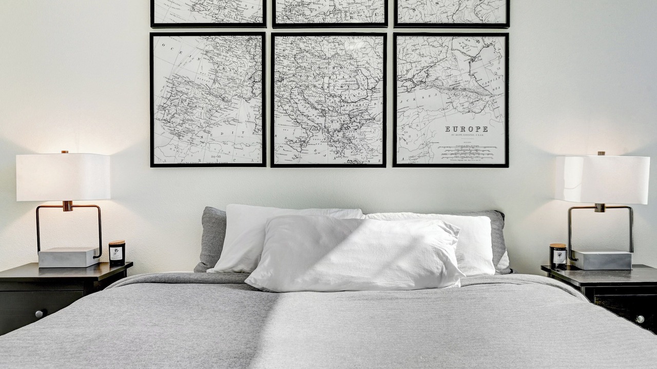 Photo of Bedroom in Ballpark