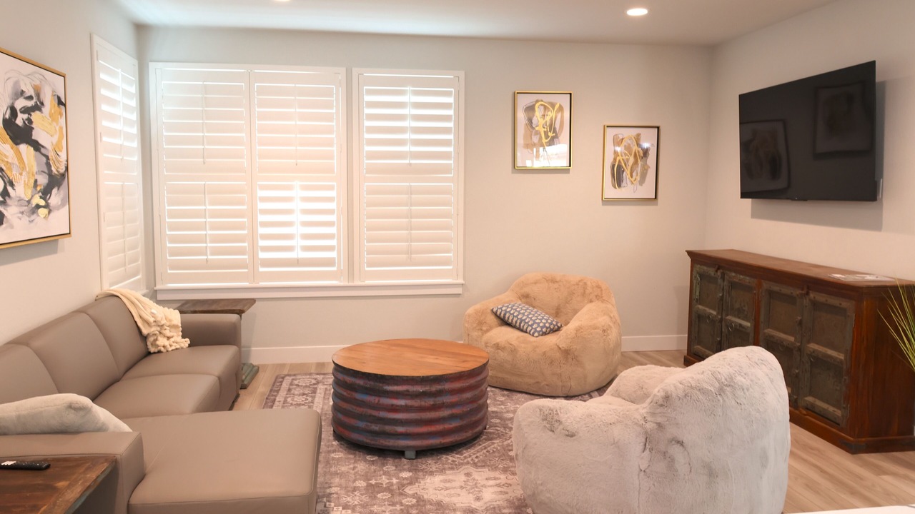 Photo of Livingroom in Aurora