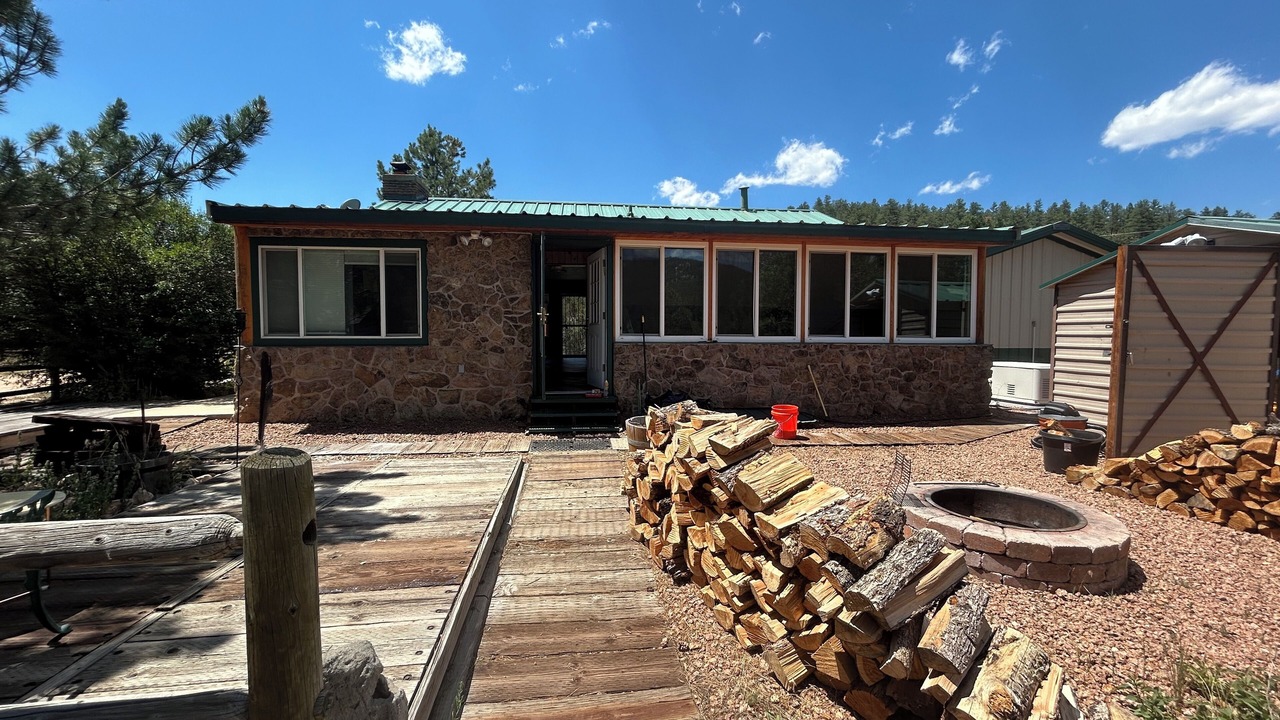 Photo of Outdoor in Deckers
