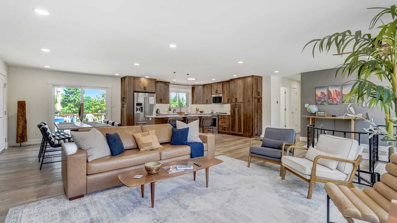 Photo of Livingroom in Northeast Colorado Springs