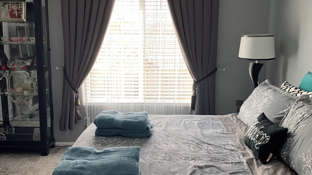 Photo of Bedroom in Green Valley Ranch