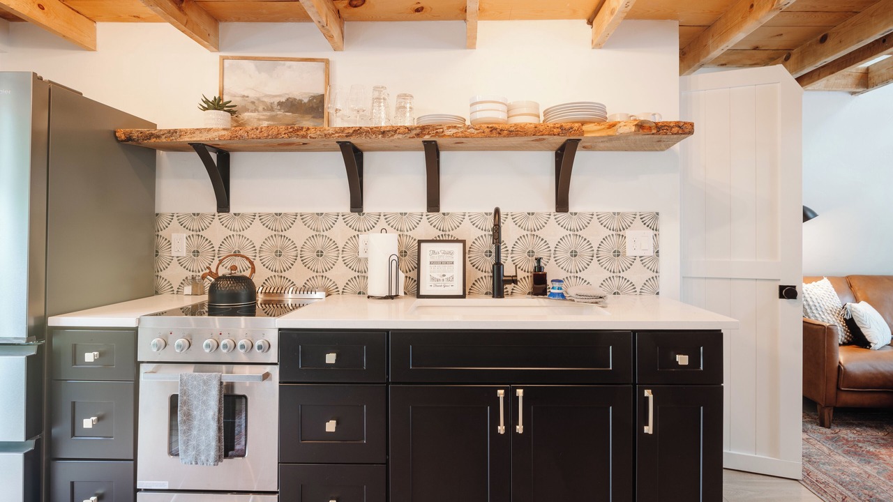 Photo of Kitchen in Divide