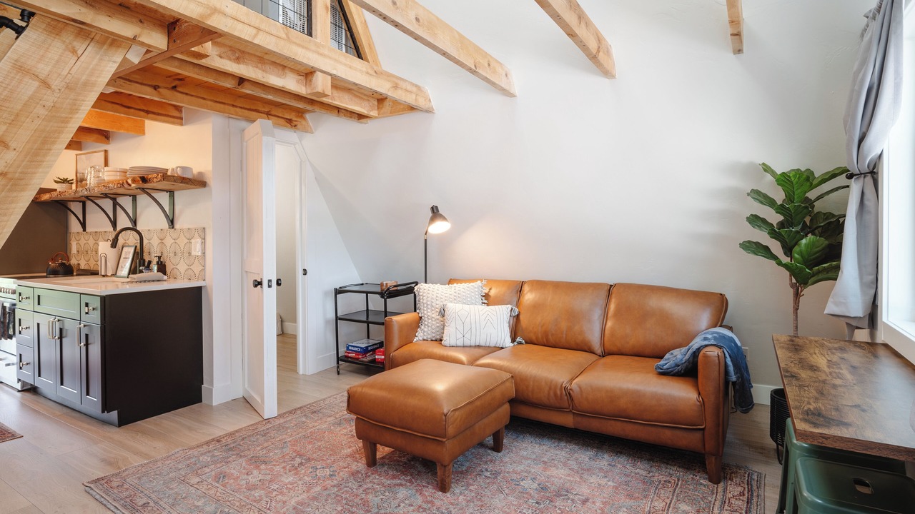 Photo of Livingroom in Divide