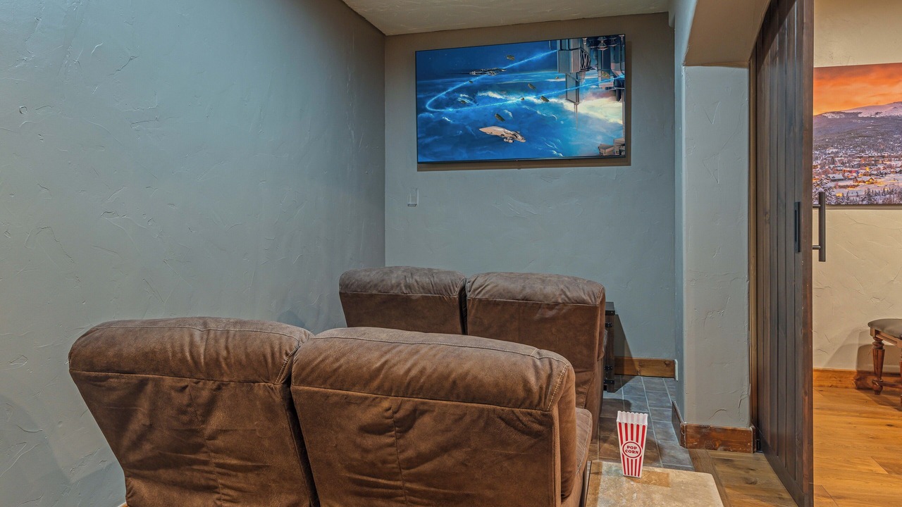 Photo of Bedroom in Boulder Ridge