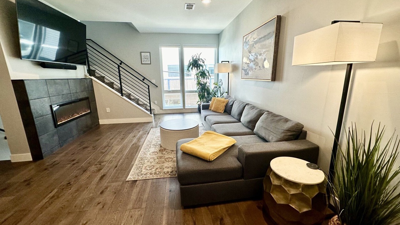 Photo of Livingroom in West Colfax