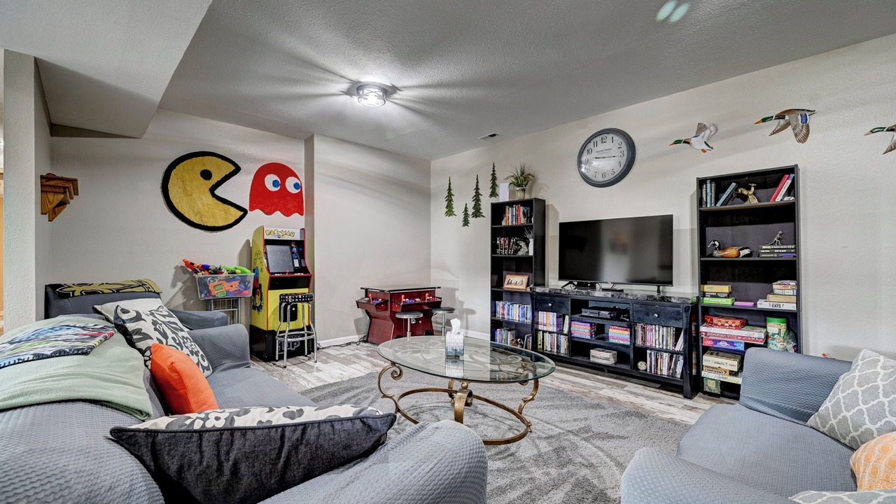 Photo of Livingroom in Spring Valley