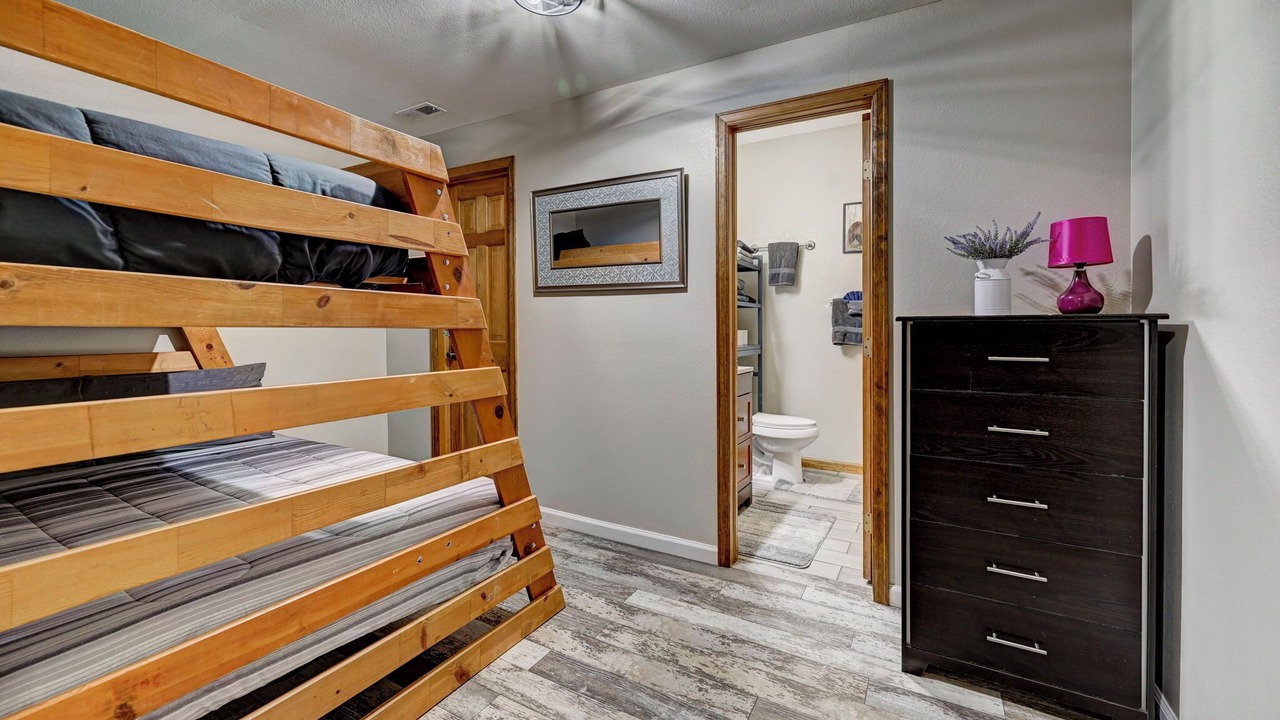 Photo of Bedroom in Spring Valley